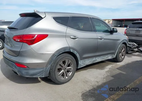 2016 Hyundai Santa Fe Sport 2.4L z USA, uszkodzony, nr VIN 5XYZT3LB7GG321180